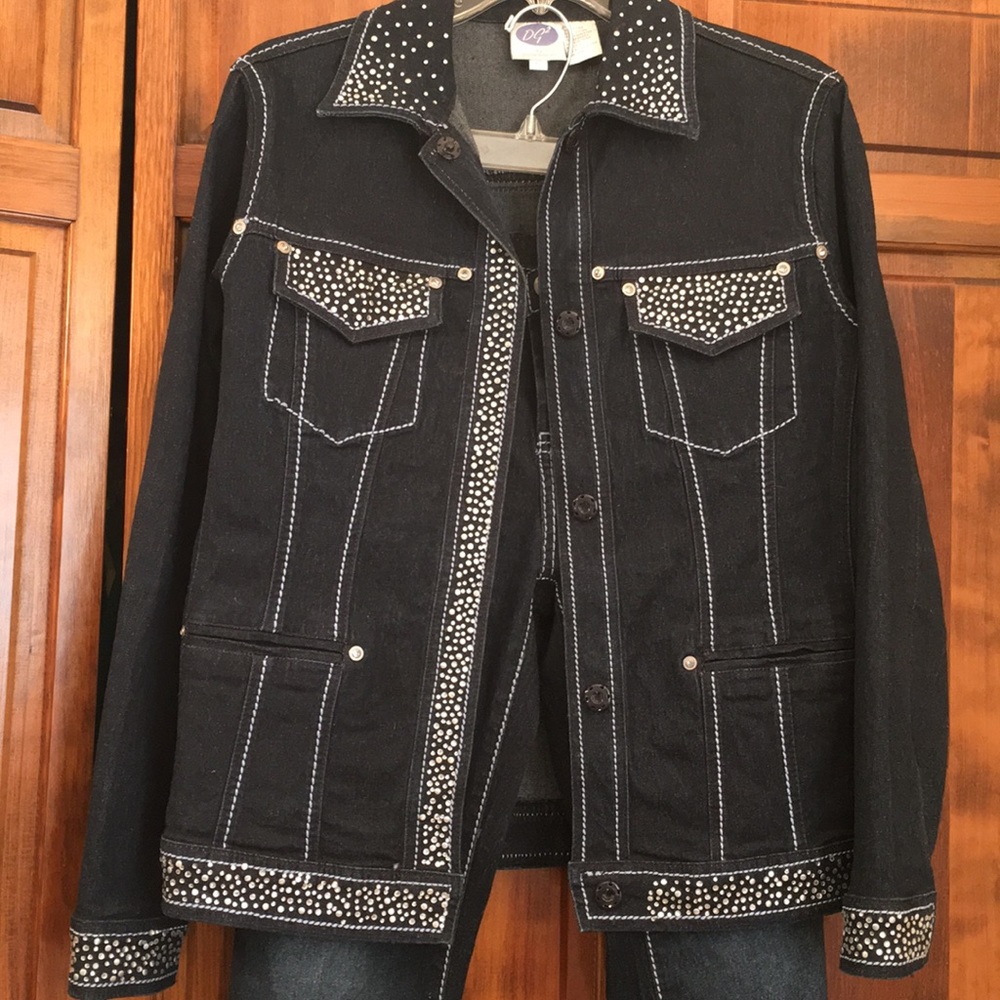 DG2 byDiane Gilman Jean pants suit with rhinestone, size XS - Picture 2 of 7